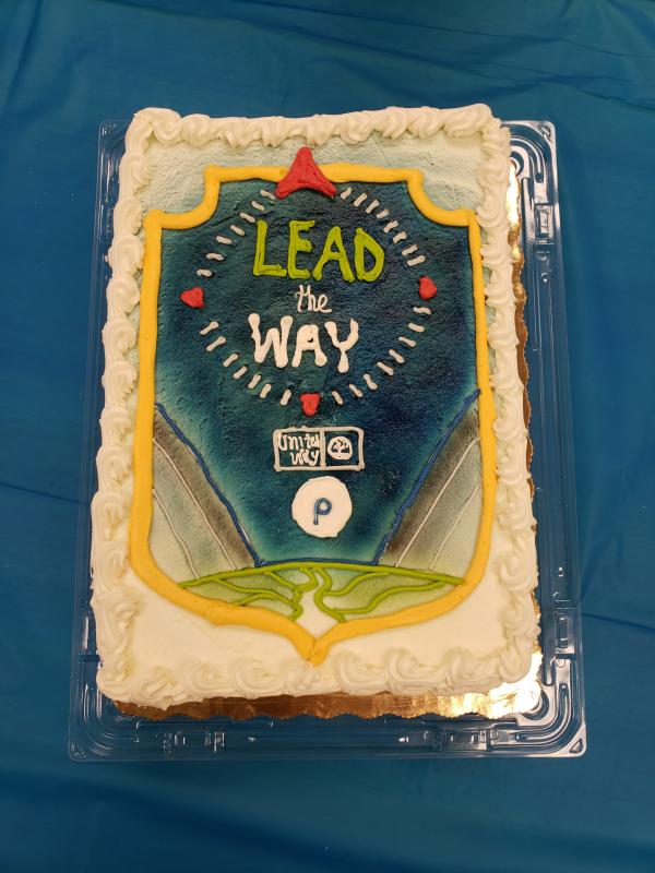 Searstown Publix made an impressive cake designed with the Publix United Way campaign logo.